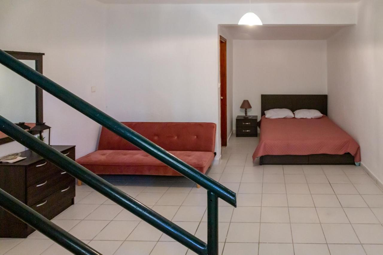 Holiday home Maisonette “the White Rabbit” Afytos
